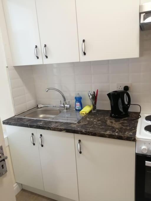 Cosy City Apartment Cork Bagian luar foto