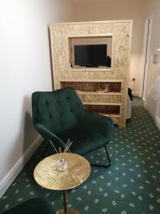 Cosy City Apartment Cork Bagian luar foto